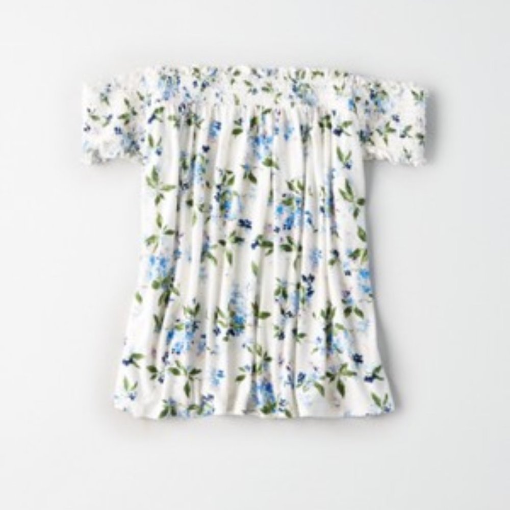 American Eagle Soft and Sexy Off the shoulder floral top Medium